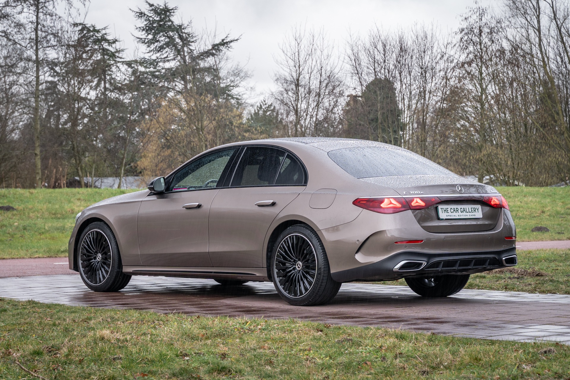 Gallery gallery_images_3_7_1760003665713458785.jpg  | The Car Gallery
