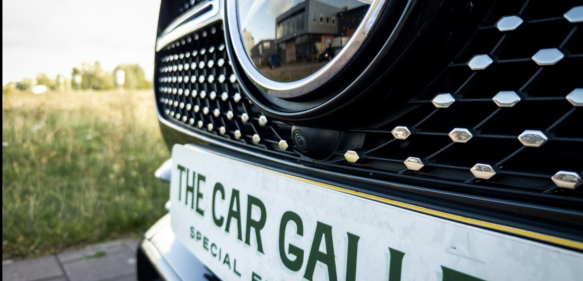 Content 22_content_image_1760442590775485327.jpg Customizing | The Car Gallery