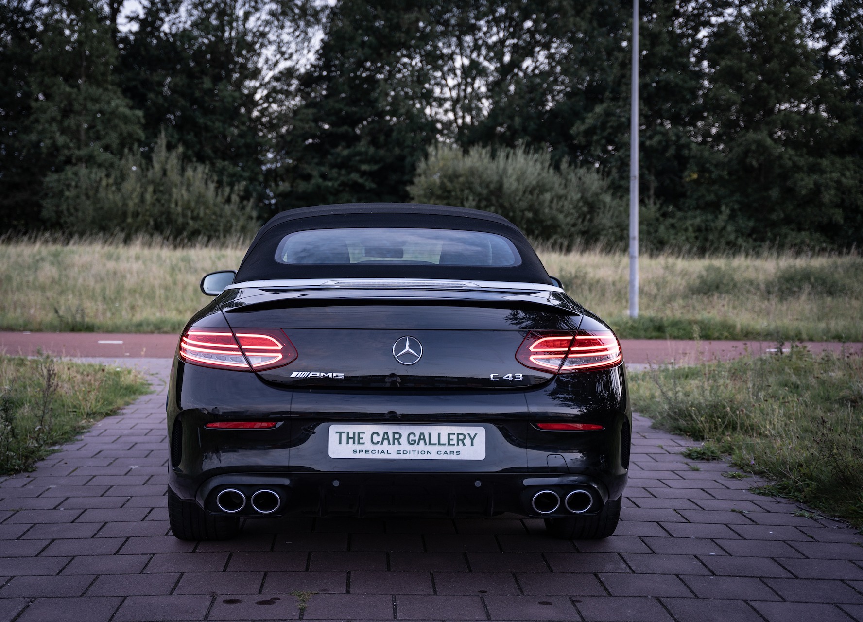 Content 4_content_image_17600191981414487267.jpg Import/export service (Global door-to-door service) | The Car Gallery