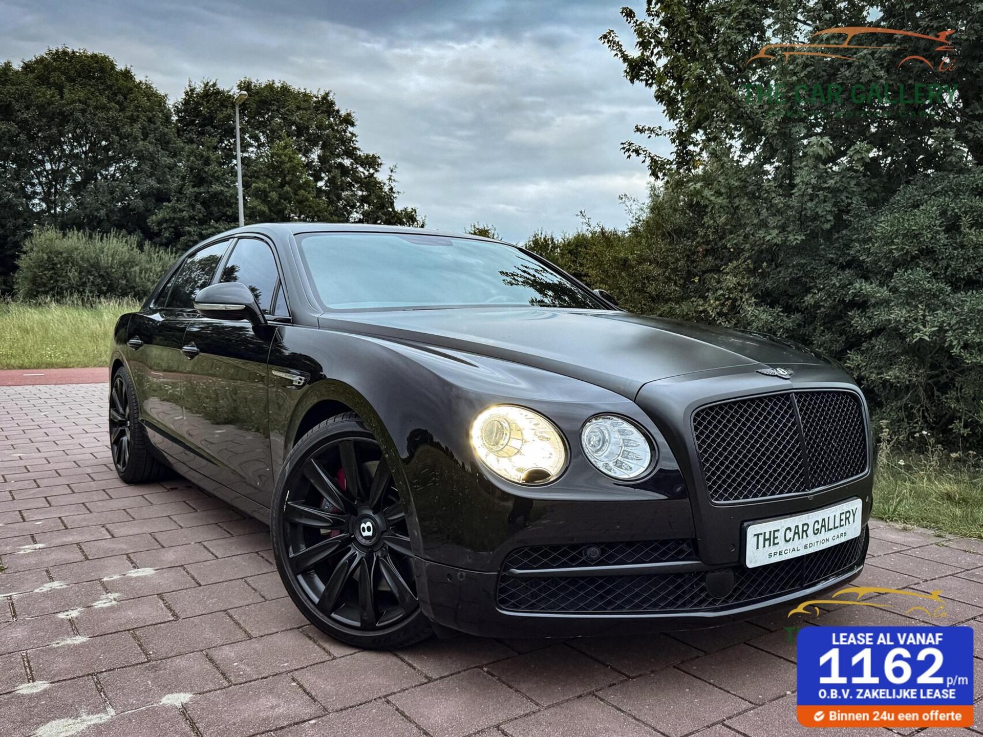 Bentley Flying Spur 6.0 W12 Vol Optie TwoTone Breitling Pano 47862502-0.jpg | The Car Gallery